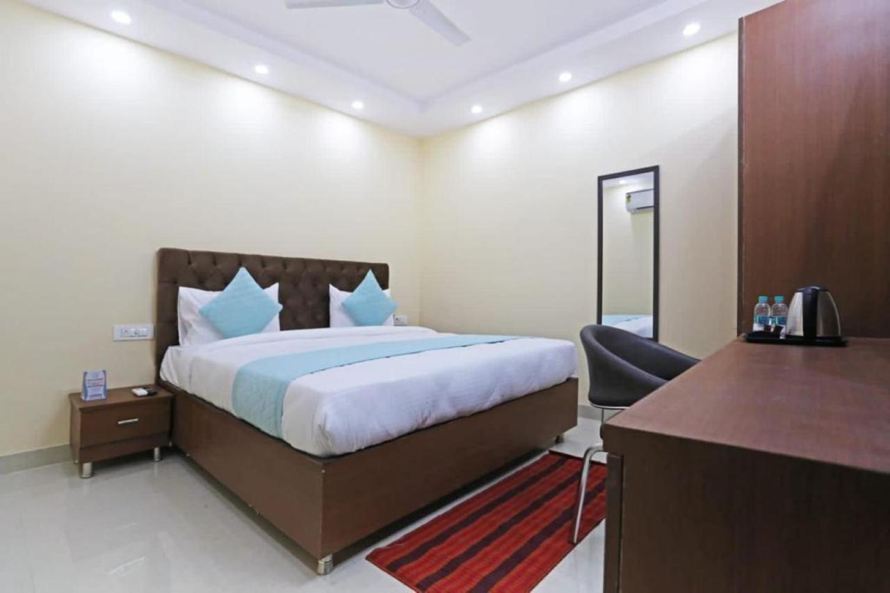 Hotel Mannat Bhera Enclave Nowe Delhi Zewnętrze zdjęcie