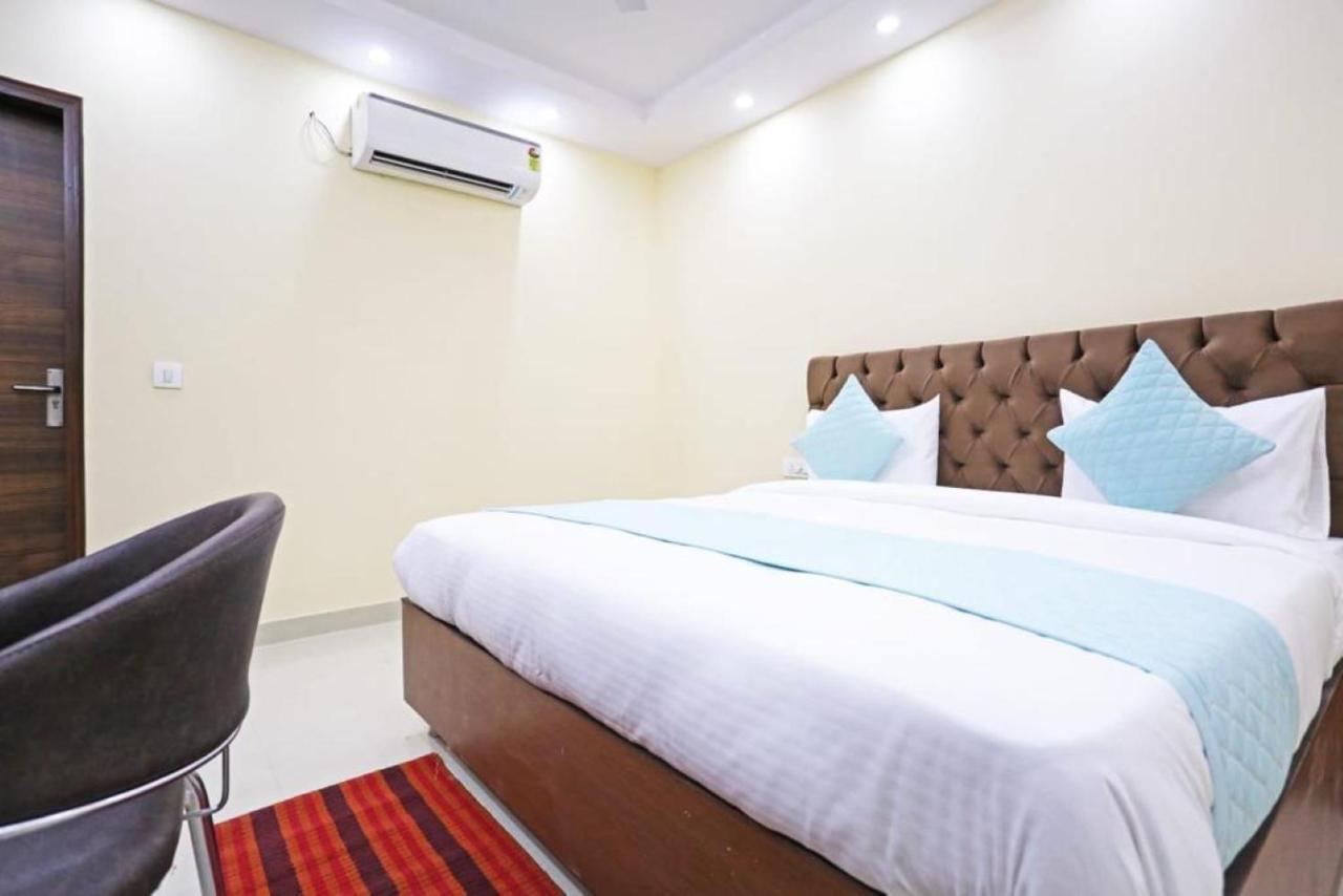 Hotel Mannat Bhera Enclave Nowe Delhi Zewnętrze zdjęcie